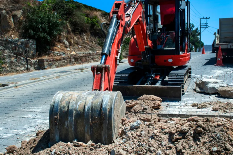 Mini excavator